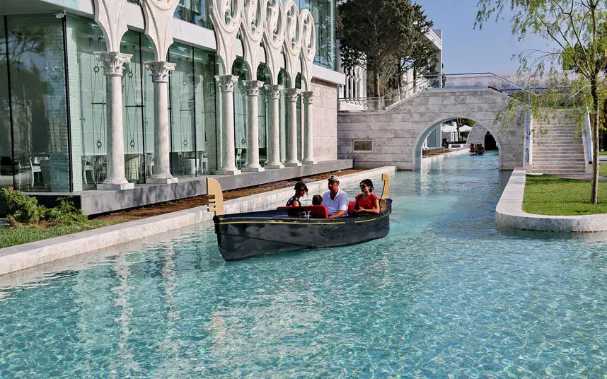Baku yacht, cruise and boat tour on the Caspian Sea